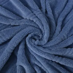 Blue Fancy Cutting Plush Fleece Blanket