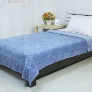 Blue Fancy Cutting Plush Fleece Blanket