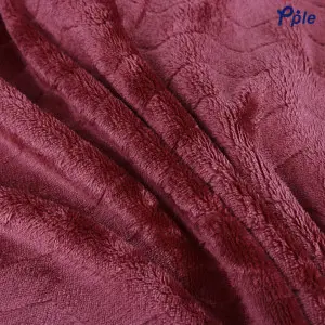 Burn Red Serrated Pattern Jacquard Flannel Throw