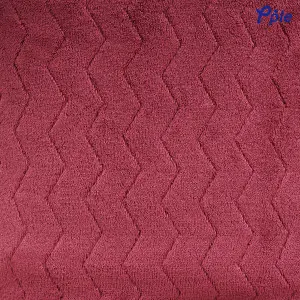 Burn Red Serrated Pattern Jacquard Flannel Throw