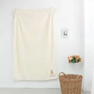 EPICO's Error Chick Polyester Plush Blanket, Cream