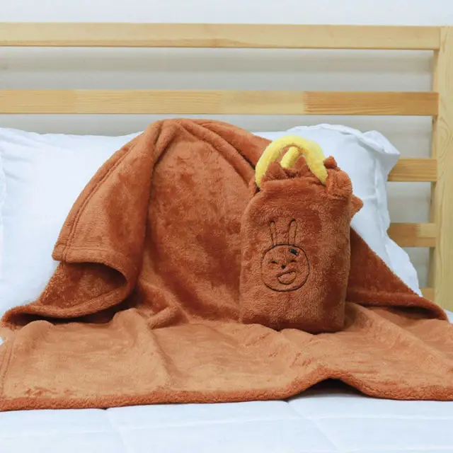 EPICO's Temote Gang Character Plush Polyester Blanket with Plush Cylinder Cover, Brown