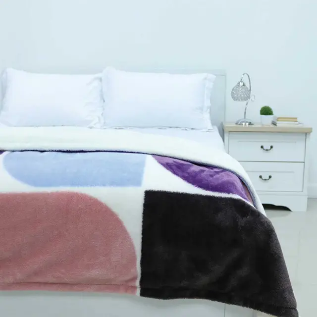 Geometric Leaf Tiles Pattern Plush Blanket, Reversible to White Plush