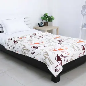 Printed Polyester Flannel Blanket, Geometric Animal Pattern