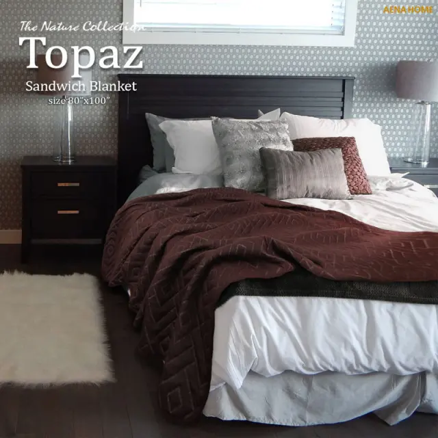 Topaz Sandwich Bedspread