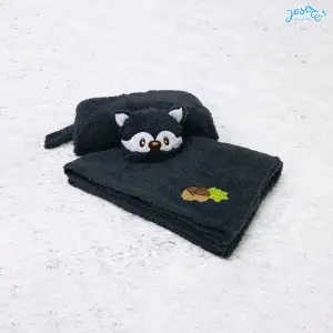 3in1 Raccoon Cushion Blanket