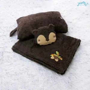 3in1 Squirrel Cushion Blanket