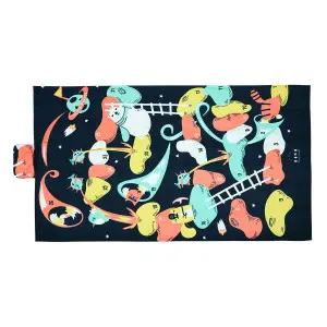 EPICO's Elme Planet Polyester Picnic Mat, Elme and Ladders Pattern