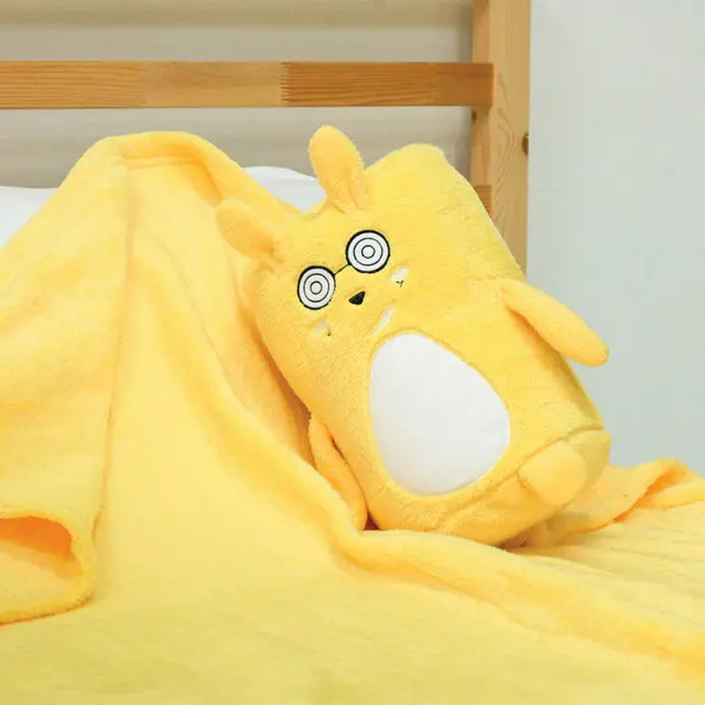 EPICO's Temote Gang Plush Polester Blanket with Plush Cute Character Drawstring Bag, Yellow