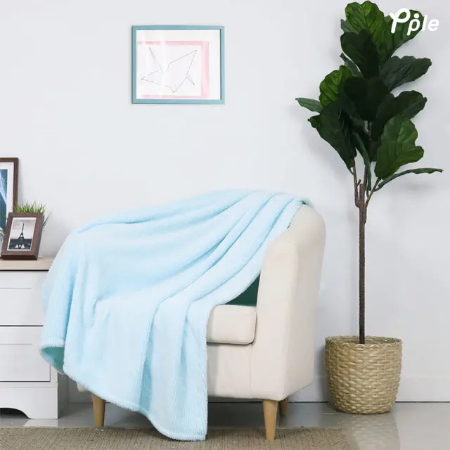 Ocean Stripe Frosted Plush Throw