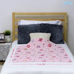 Pinky owl printed baby blanket