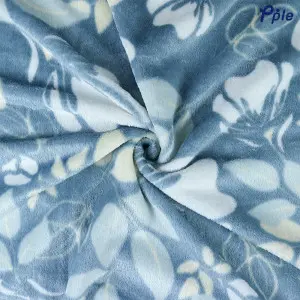 Printed Flannel Blanket, Navy Floral