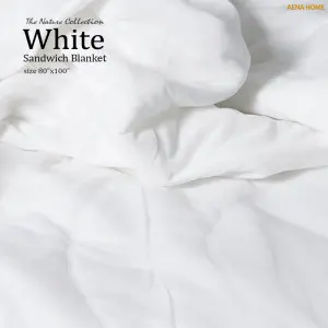 White Sandwich Bedspread